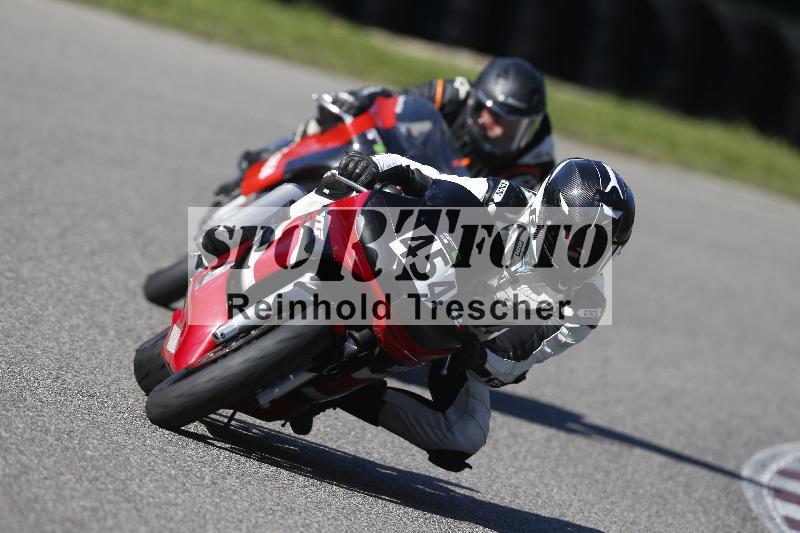 /56 02.10.2025 Speer Racing ADR/Classic/454